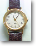 クォーツ式腕時計修理---セイコーアベニュー1F21Aクォーツ腕時計【times-machine.com】《 時計修理 》【三田時計メガネ店@栃木県大田原市前田】